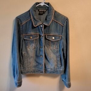 Revue Women's Classic Blue Denim Jacket With Leather Trim
